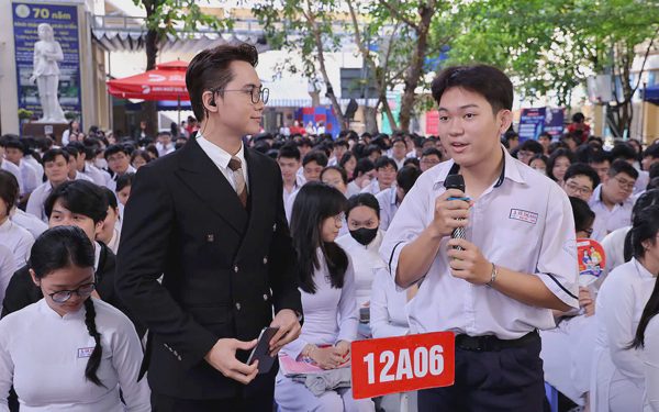 Hướng nghiệp không thể dừng lại ở việc giới thiệu ngành học