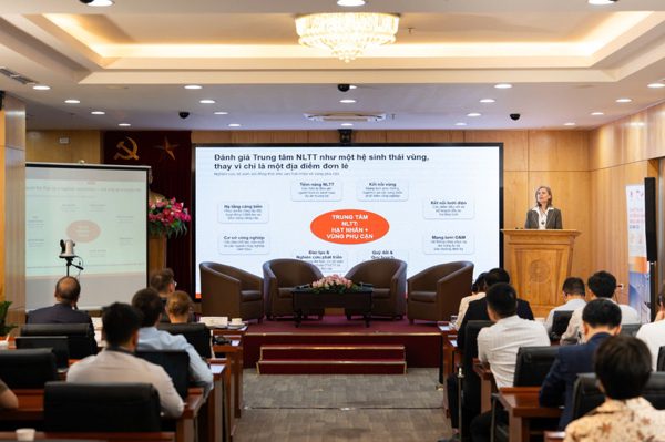 Hướng tới xây dựng hệ sinh thái Trung tâm Năng lượng tái tạo phù hợp Việt Nam