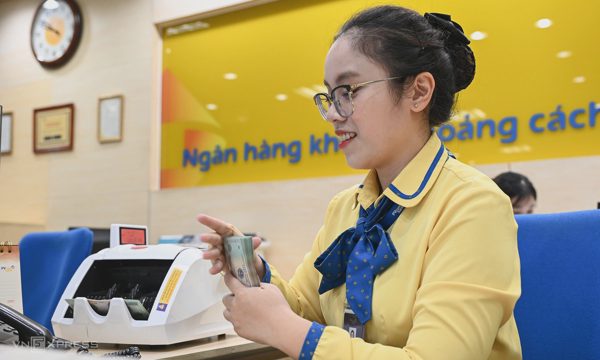 Huy động vốn của ngân hàng tăng nhanh hơn tín dụng