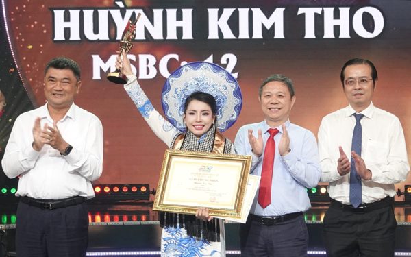 Huỳnh Kim Tho là tân Chuông vàng vọng cổ 2026