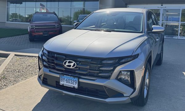 Hyundai Tucson đời cũ đắt hàng dù thế hệ mới ra mắt