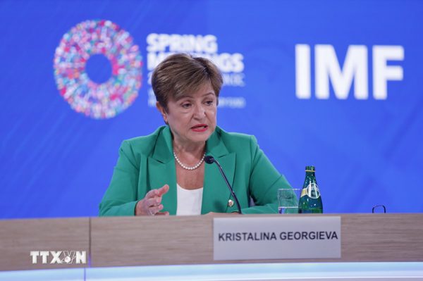IMF cảnh báo rủi ro lạm phát và đầu tư AI đối với kinh tế thế giới