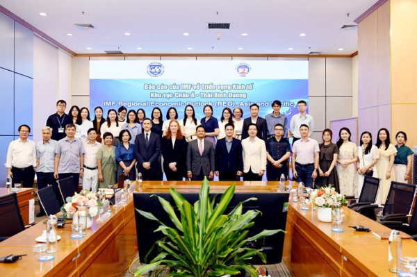 IMF công bố triển vọng kinh tế khu vực châu Á-Thái Bình Dương và khuyến nghị cho Việt Nam