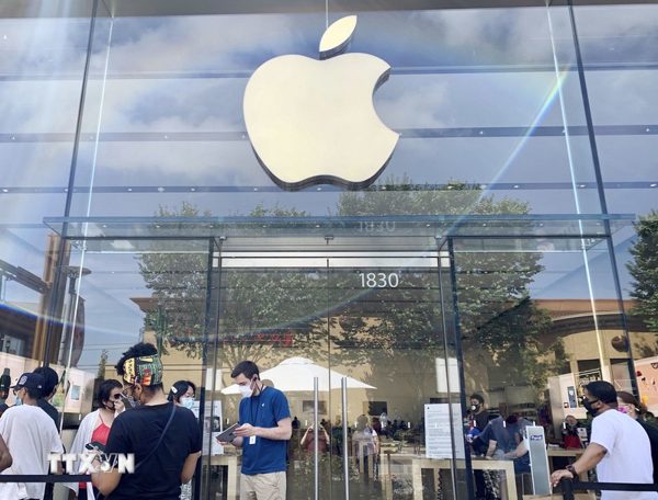 iPhone màn hình gập - "vũ khí" mới của Apple
