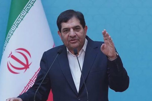 Iran cảnh báo dừng toàn bộ chuyến bay của các nước trong khu vực