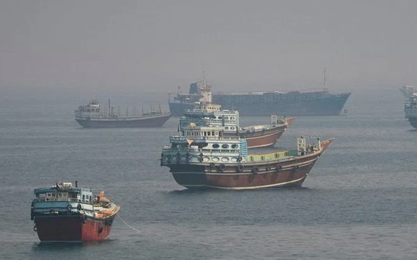 Iran đề xuất mở lại eo biển Hormuz trong 7 ngày nhằm thúc đẩy giải pháp ngoại giao