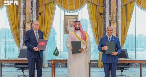 Iran được mời tham gia 'NATO Trung Đông'?