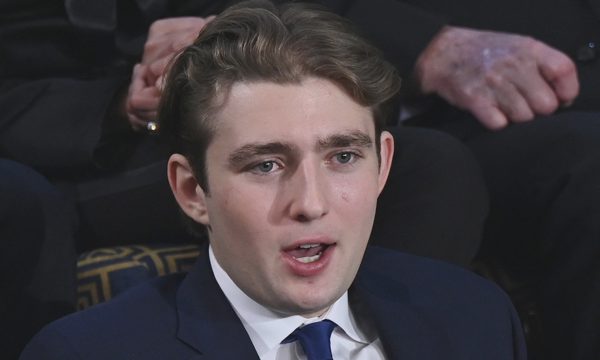 Iran lần đầu lên tiếng về 'âm mưu ám sát Barron Trump'