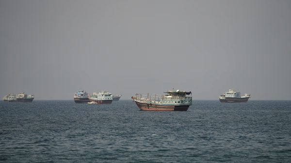Iran nêu điều kiện sẵn sàng mở lại eo biển Hormuz