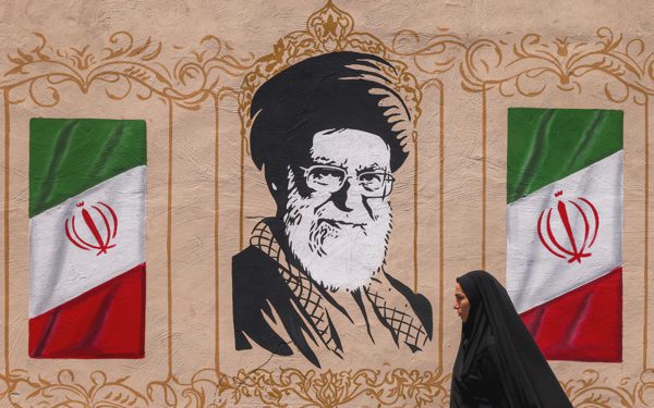 Iran phản hồi đề xuất hòa bình của Mỹ thông qua kênh trung gian