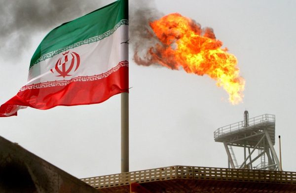 Iran thông báo phát hiện mỏ khí đốt khổng lồ