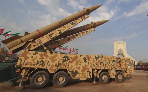 Iran tuyên bố đã chuyển từ phòng thủ sang tấn công trong cuộc chiến với Mỹ