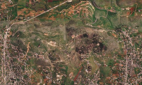 Israel chiếm thành trì Hezbollah 'bất chấp cảnh báo từ Iran'