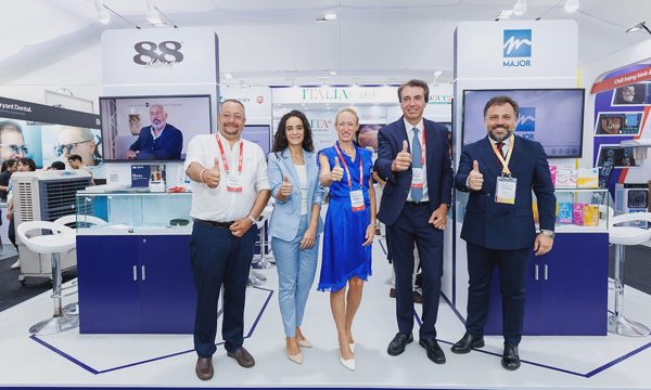ITA: 'Việt Nam là thị trường lớn cho các sản phẩm nha khoa Italy'.