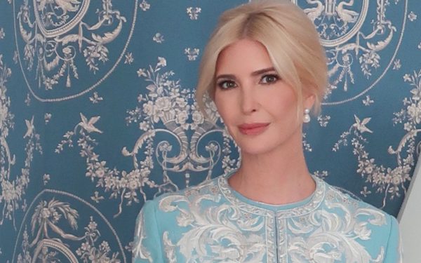 Ivanka Trump diện váy nhà mốt Trung Quốc đón tiếp ông Tập Cận Bình