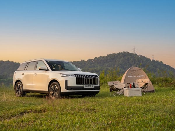 Jaecoo J5 SHS-H: SUV đô thị phong cách và tiện nghi cho phụ nữ hiện đại