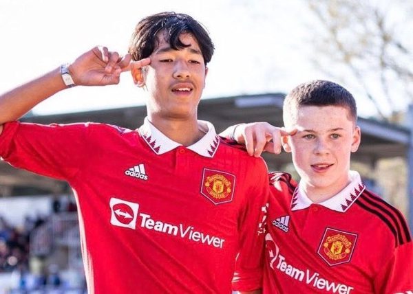 Jariyah Shah, sao mai mang dòng máu Việt Nam được Carrick gọi lên đội 1 MU là ai?