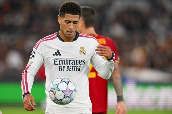 Jude Bellingham ký hợp đồng mới hậu hĩnh với Real Madrid