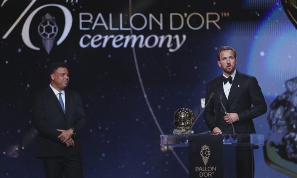 Kane được ngợi ca sau chiến thắng ở Quả Bóng Vàng 2026
