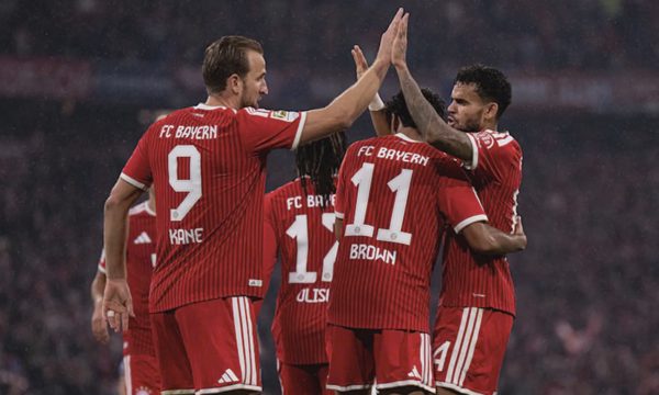 Kane lập kỷ lục trong trận thắng 6-1 của Bayern