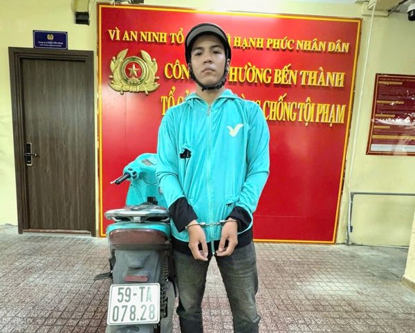Kẻ cướp điện thoại của du khách ở trung tâm TP.HCM bị bắt sau 10 giờ