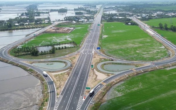 Kết luận của Thanh tra Chính phủ về khai thác cát, đá cho các cao tốc ở miền Tây
