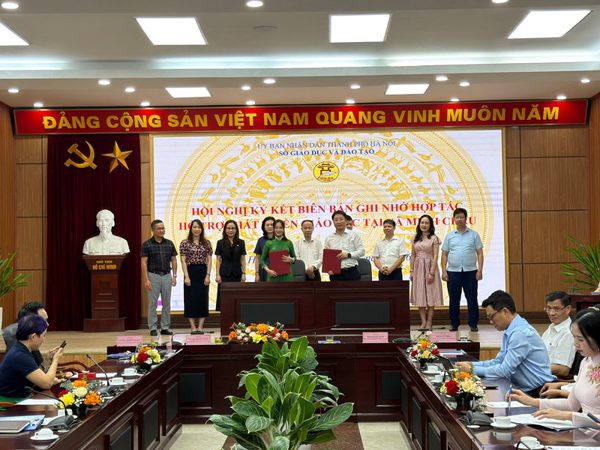 Kết nối nguồn lực, nâng chất lượng giáo dục tại xã Minh Châu