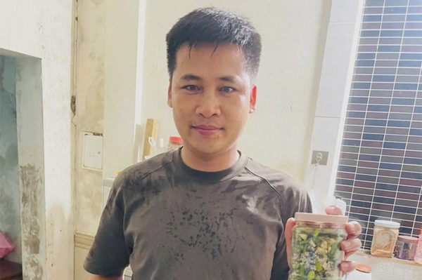 Kêu gọi đừng mua hàng cho vợ, người đàn ông bị “dội đơn”