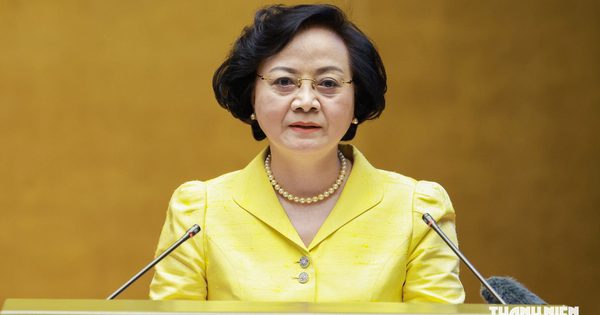 'Khắc phục tình trạng đố kỵ, sợ người giỏi'