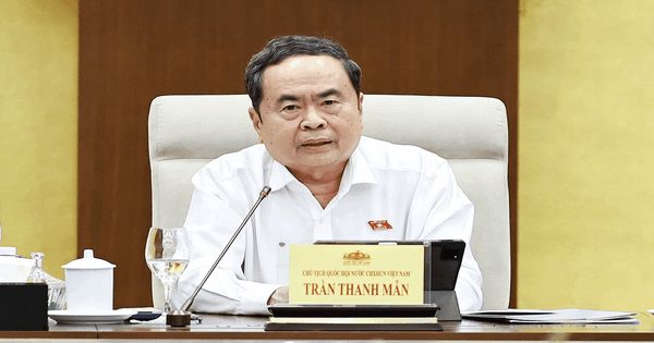Khắc phục tư duy cục bộ, không đẩy khó cho người dân