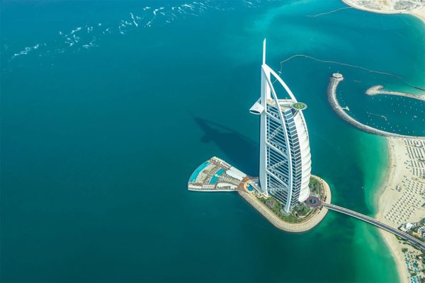 Khách sạn 6 sao là gì, xa xỉ đến mức nào?