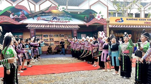 Khai mạc các hoạt động văn hóa, thể thao trong Ngày hội Văn hóa dân tộc Mông lần thứ 4 tại Điện Biên