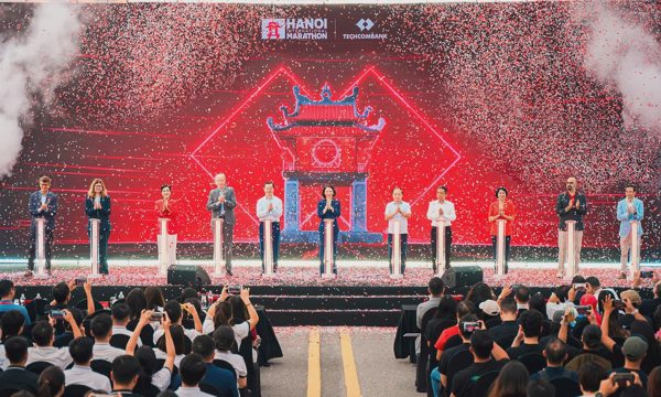 Khai mạc giải Marathon Quốc tế Hà Nội Techcombank mùa 5