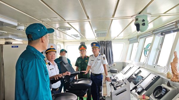 Khai mạc khóa huấn luyện cho lực lượng dân quân thường trực thành phố Đà Nẵng