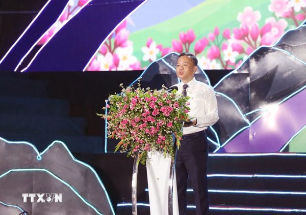 Khai mạc Lễ hội hoa tam giác mạch với chủ đề "Âm vang miền đá"