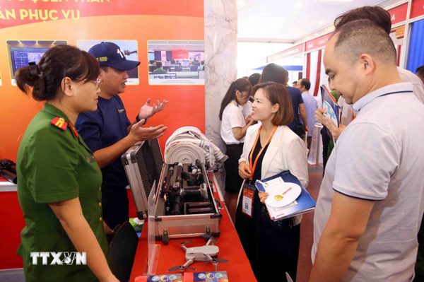 Khai mạc Triển lãm quốc tế về kỹ thuật và phương tiện phòng cháy chữa cháy