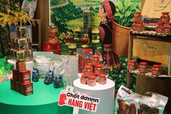 Khai phá sức cầu nội địa: Mở đường lớn cho nông sản, OCOP miền núi vươn xa