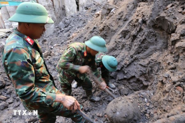 Khai quật, thu hồi thành công quả bom nặng khoảng 300kg tại Hải Phòng