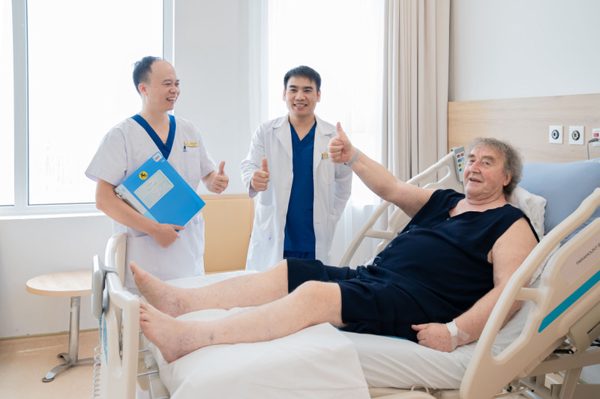 Khai thác 'mỏ vàng' trong du lịch y tế: Cần những tổ hợp y tế và nghỉ dưỡng chuẩn quốc tế