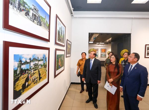 Khám phá 30 di sản vô giá của Việt Nam
