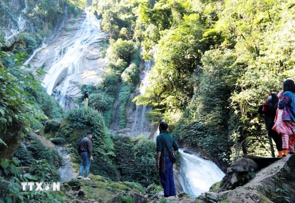 Khám phá thác Nậm Lúc - điểm trekking hoang sơ giữa đại ngàn Sìn Hồ