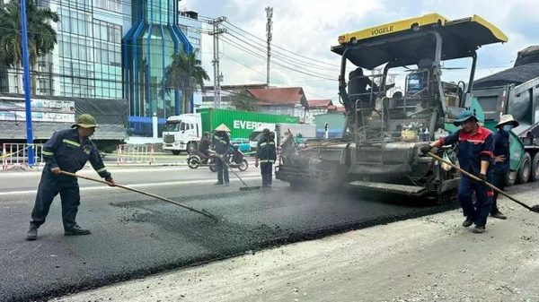 Khẩn trương tháo gỡ khó khăn, hoàn thành mục tiêu giải ngân đầu tư công