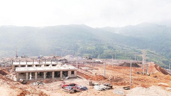 Khẩn trương thi công các dự án tái định cư ở Pà Vầy Sủ