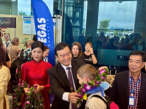 Khánh Hòa đón chuyến bay trực tiếp từ Moscow - Liên bang Nga