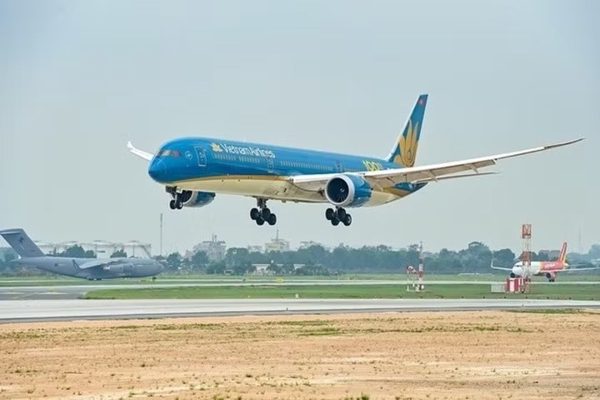 Khánh Hòa quy định về cán bộ được đi máy bay hạng thương gia