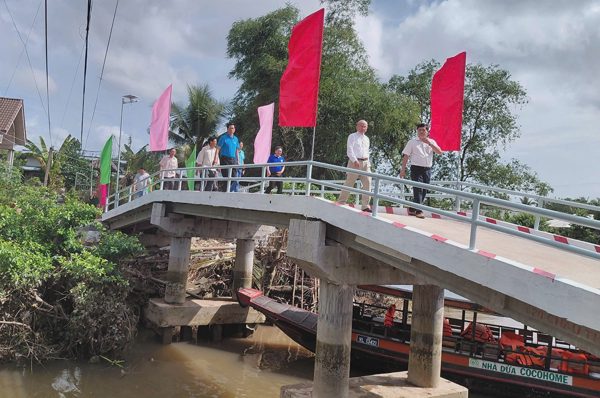 Khánh thành cầu Hy Vọng đầu tiên tại Vĩnh Long