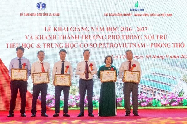 Khánh thành trường phổ thông nội trú tiểu học và trung học cơ sở Petrovietnam-Phong Thổ