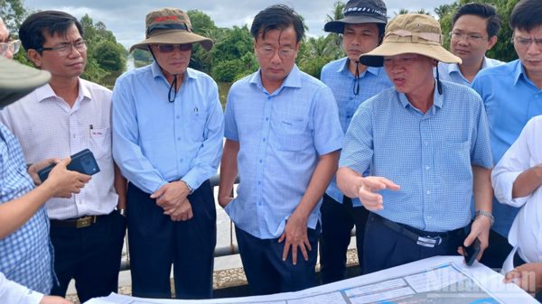Khảo sát dự án chuyển nước ngọt về vùng ngọt hóa Gò Công
