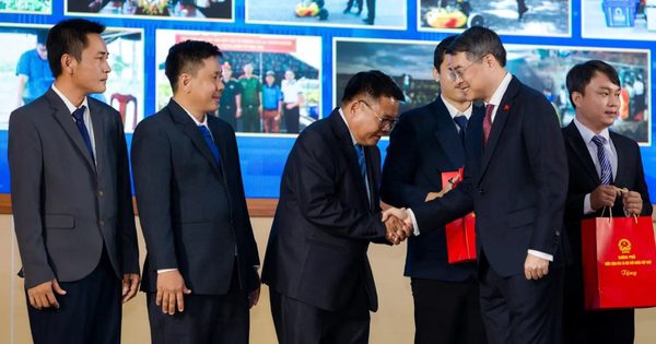 Khen thưởng nhà khoa học ứng dụng công nghệ tìm kiếm hài cốt liệt sĩ