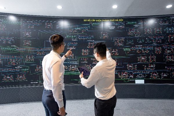 Khoa học công nghệ thay đổi diện mạo lưới điện Hà Nội